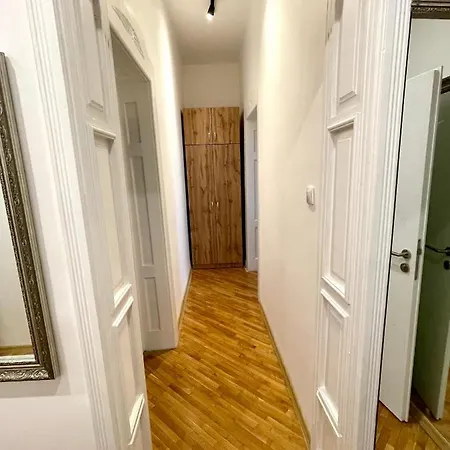 Luxury Vitosha Boulevard * Sofia